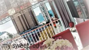 My Sweet Red Apartment - Benidorm
