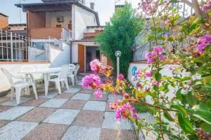 Agenzia Vear - Villa Angela - 利多尔德纳西奥尼