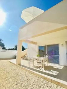 DolceVitaSuites - Modern 3 Bdr Villa in S. Lorenzo - Reitani