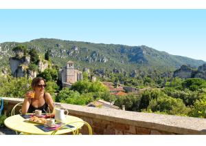 Hotels Hotel Les Hauts de Moureze : photos des chambres