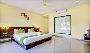 Treebo JP Cottage with Swimming Pool