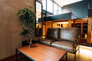 mizuka Nakasu 1 - unmanned hotel -