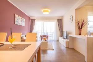 Luxury Apartments Villa Mande