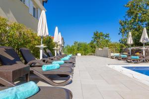 Luxury Apartments Villa Mande
