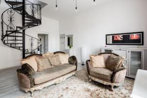 Avangard French Le Ciel Apart