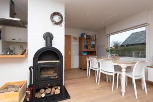 Welcome in - Vakantiewoning met ruime tuin en open haard I Horizon 3 Renesse