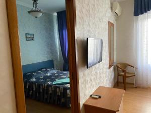 Triple Room room in Hotel Zhemchuzhina