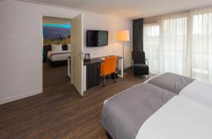 Junior Suite room in Grand Hotel Amstelveen