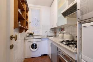 Rome As You Feel - Paradiso Apartment