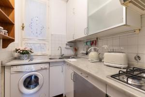 Rome As You Feel - Paradiso Apartment