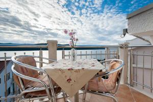 Studio with Balcony and Sea View room in Villa Maric