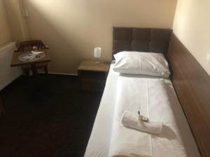 LAGUNA Hotel & Restaurant