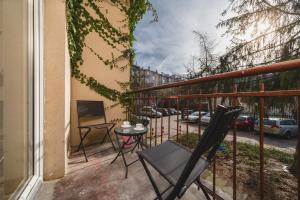 3 Bedroom Apartment In The Green Heart Of Cracow
