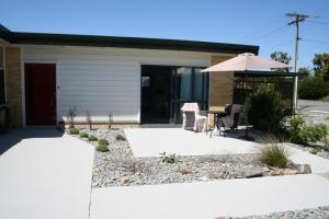 AHAVA Bed & Breakfast