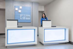 Holiday Inn Express Hotel & Suites Ames by IHG