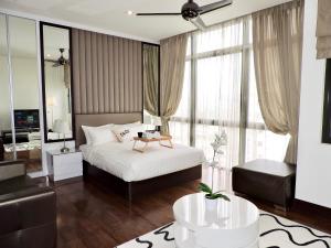 Ken Bangsar By Sleepy Bear