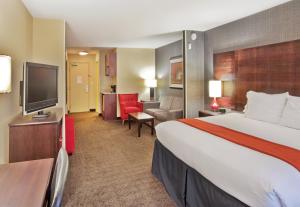 King Suite with Sofa Bed room in Holiday Inn Express Hotel & Suites Atlanta-Cumming an IHG Hotel