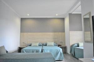 Double or Twin Room with Two Extra Beds room in Ramblas Hotel