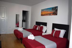 Triple Room room in Guest House Henrique VIII