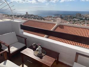 Quiet Studio, Incredible views, Climatized pool, FREE WIFI