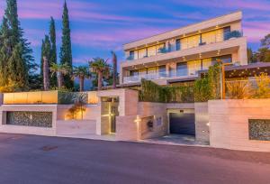 VILLA FRAN - DELUXE PENTHOUSE SUITE with private pool # 4