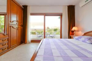 Rooms & Apartments Hegic