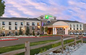 Holiday Inn Express - Colorado Springs - First & Main by IHG