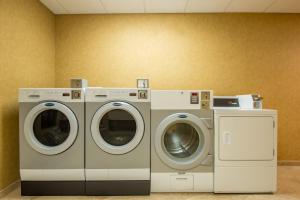 Holiday Inn Express & Suites Clovis by IHG