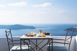 Remezzo Villas Santorini Greece