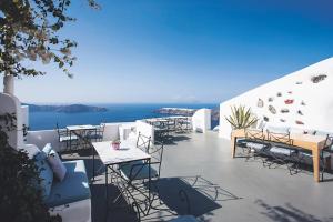 Remezzo Villas Santorini Greece