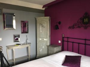 Hotels La Pecherie : photos des chambres