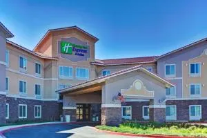 Holiday Inn Express & Suites Beaumont - Oak Valley by IHG - San Jacinto