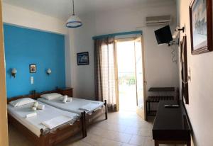 Studio saronis Aegina Greece