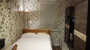 Small and cozy studio apartment