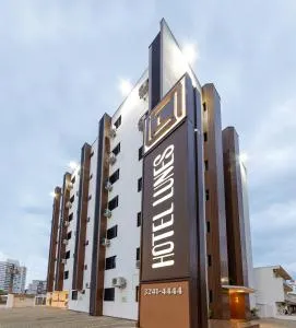 卢内斯酒店 - 帕罗卡