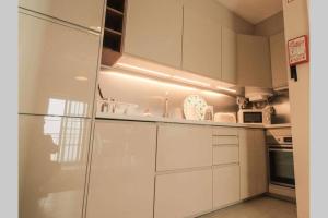 Townhouse w Beautiful terrace - 360 degrees views!