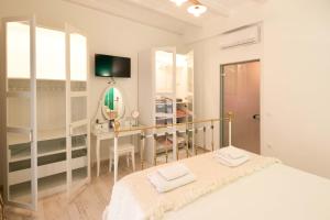 Old Town Art Studio by CorfuEscapes