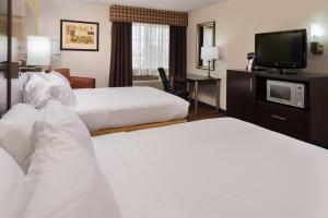Standard Room room in Holiday Inn Express Hotel & Suites Bucyrus an IHG Hotel