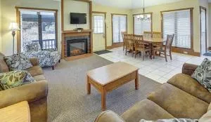 Pocono Villas Resort - إيست سترودسبورغ