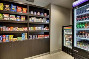 Holiday Inn Express Hotel & Suites Cedar Rapids I-380 at 33rd Avenue by IHG