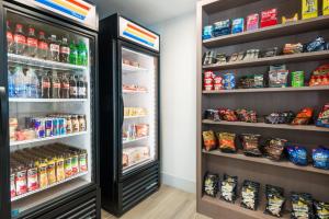 Holiday Inn Express & Suites - Columbus Airport East by IHG