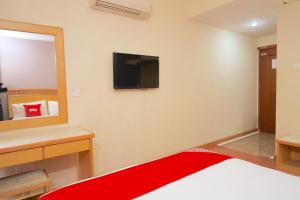 Houz Inn