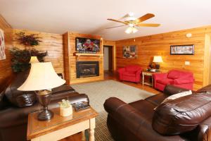 Comfy Condo perfect for your mountain getaway