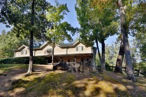 Fifteen-Bedroom Chalet room in Oak Tree Lodge (#3)