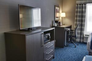 Standard Room with Two Queen Beds room in Holiday Inn Express Sidney an IHG Hotel
