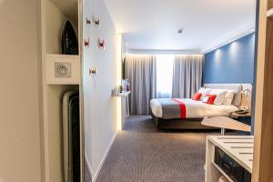 Hotels Holiday Inn Express - Bordeaux - Lormont, an IHG Hotel : Chambre Lit Queen-Size - Non-Fumeurs