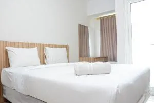 Best Deal The Springlake Summarecon Studio Apartment By Travelio - Rawabugel