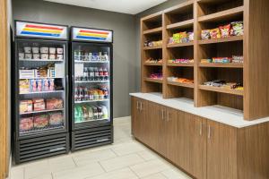 Holiday Inn Express Hotel & Suites Dallas - Grand Prairie I-20 by IHG