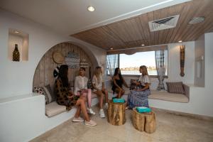 SUNRISE Mahrousa Cruise