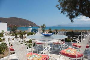 Seaview beautiful house with 2 bedrooms in Molos Paros Greece